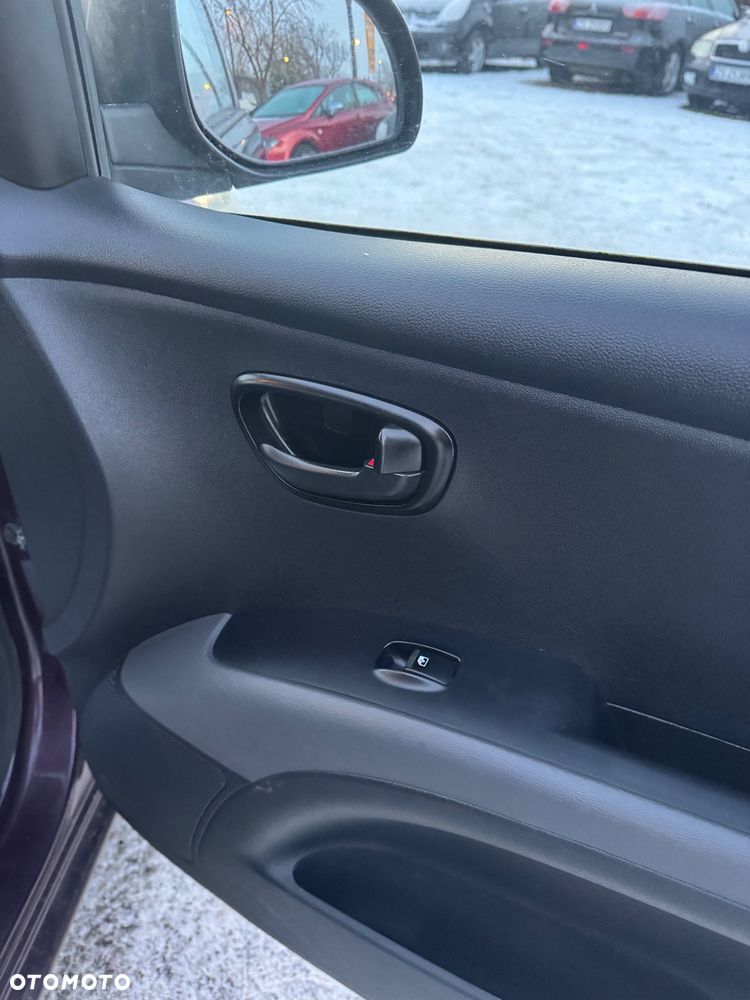 Hyundai i10 1.1 Classic - 11