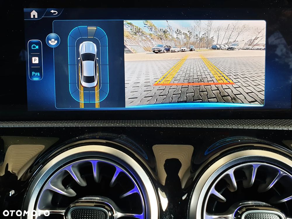 Mercedes-Benz CLA 180 AMG Line 7G-DCT - 18