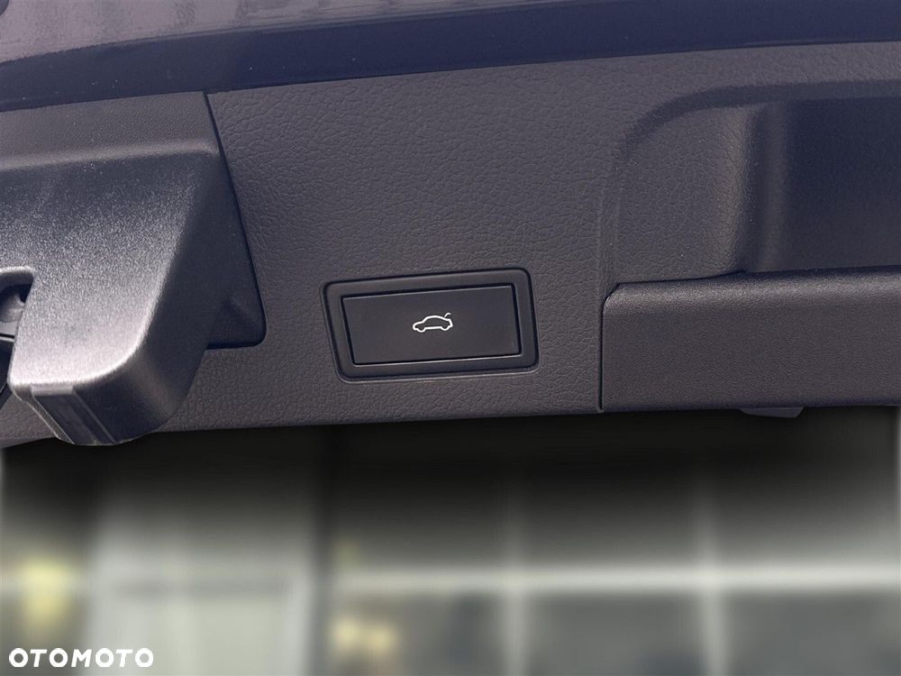 Volkswagen Arteon 2.0 TSI Elegance DSG - 34