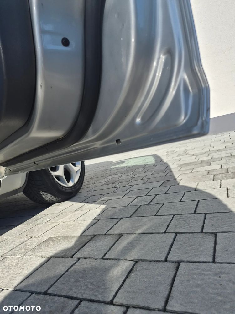 Ford C-MAX 1.6 Titanium - 13