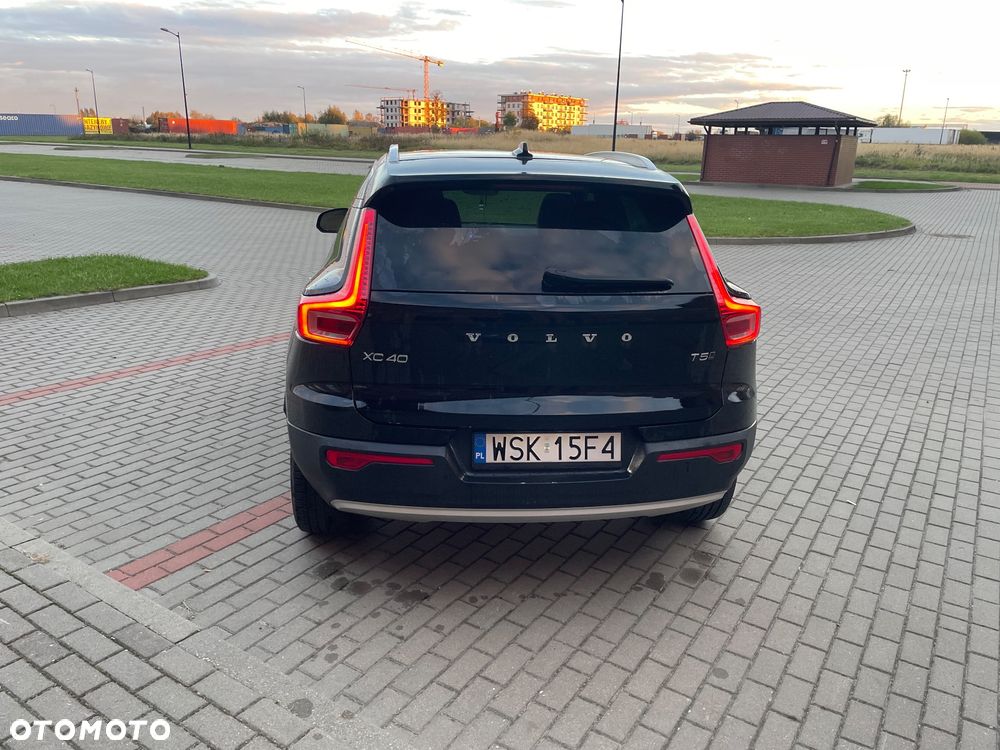 Volvo XC 40 T5 AWD Momentum - 10