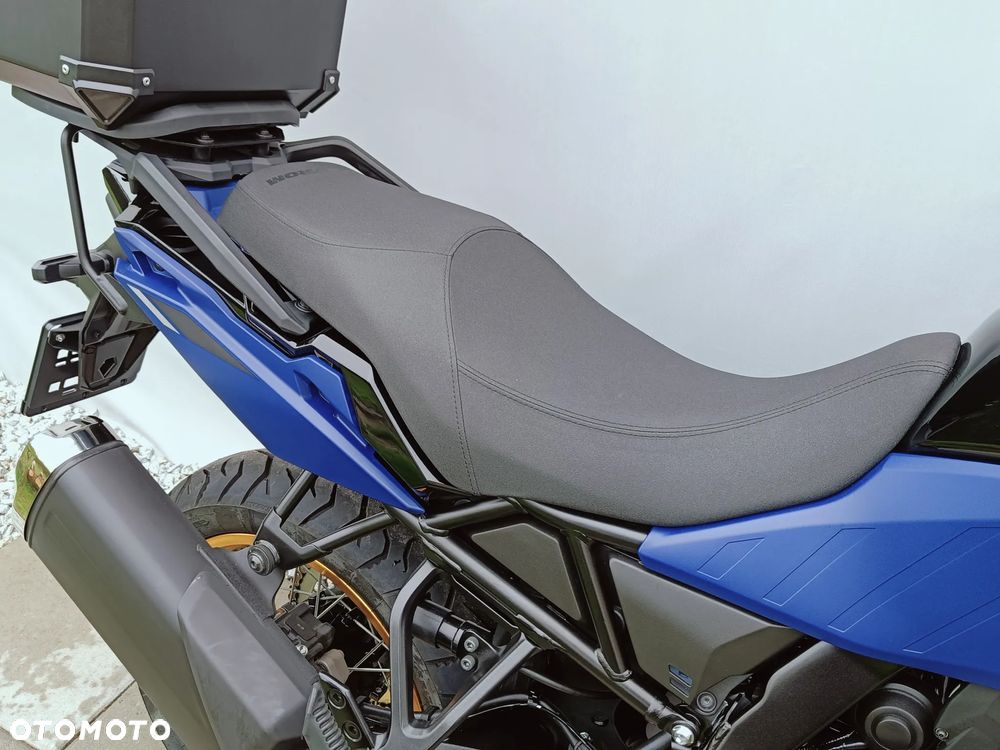 Suzuki DL - 23