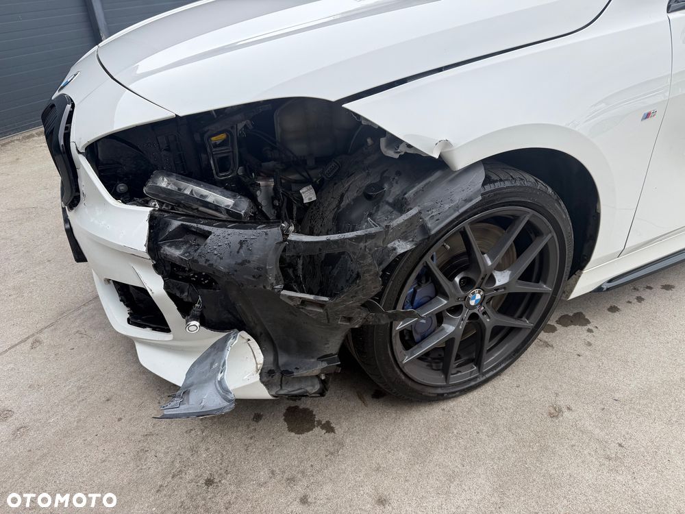BMW Seria 1 120d xDrive Edition M Sport Shadow - 19