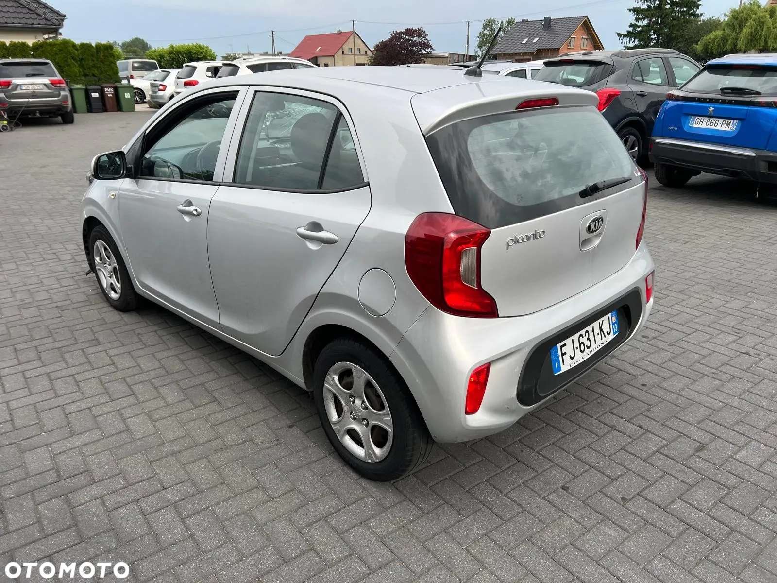 Kia Picanto - 3