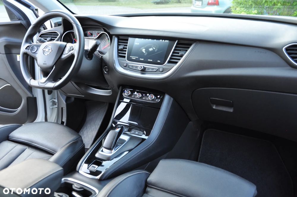 Opel Grandland X 1.6 T PHEV 4x4 Ultimate - 27