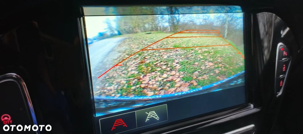 Opel Corsa 1.4 T Cosmo S&S - 24