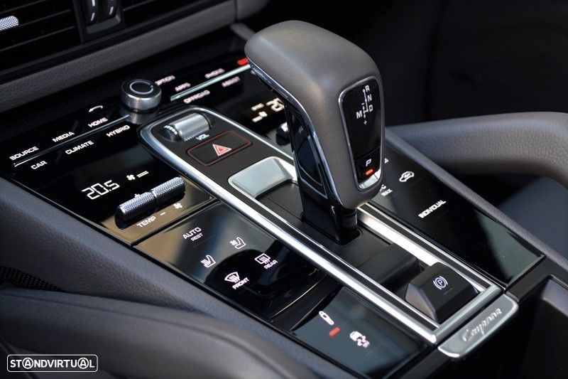 Porsche Cayenne E-Hybrid - 41