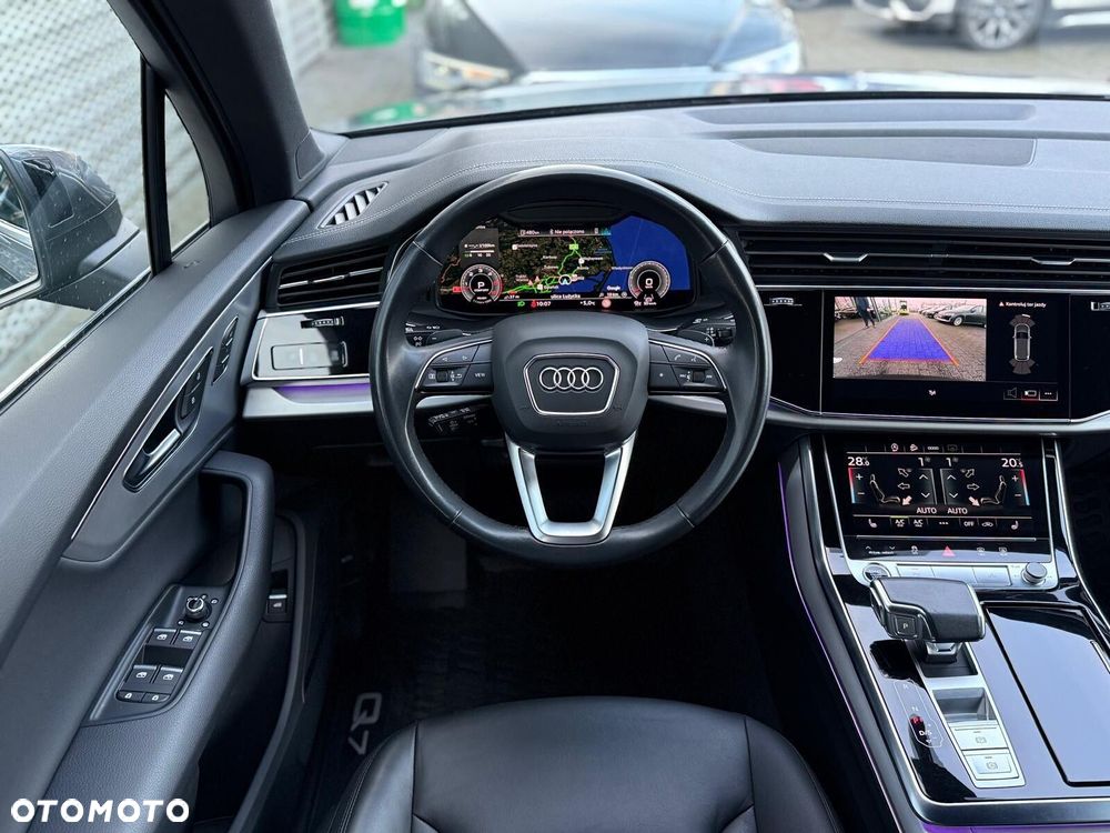 Audi Q7 - 12