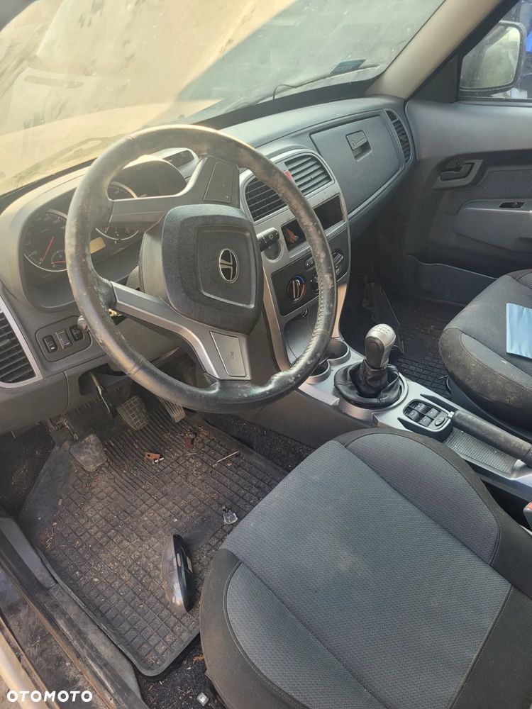 TATA XENON PICKUP fotel fotele kanapa deska kokpit podsufitka boczek boczki klamka podłokietnik licznik prędkościomierz - 1