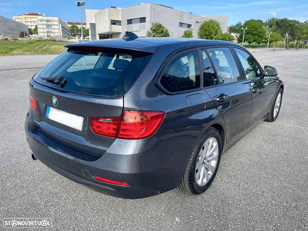 BMW 318 d Luxury Line - 2