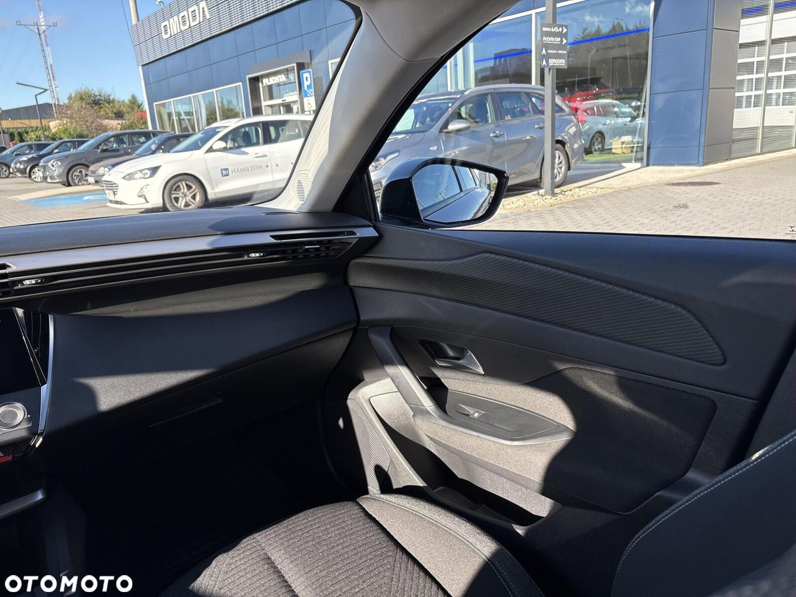 Peugeot 308 - 13