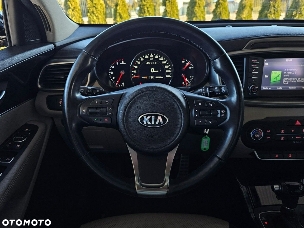 Kia Sorento - 15