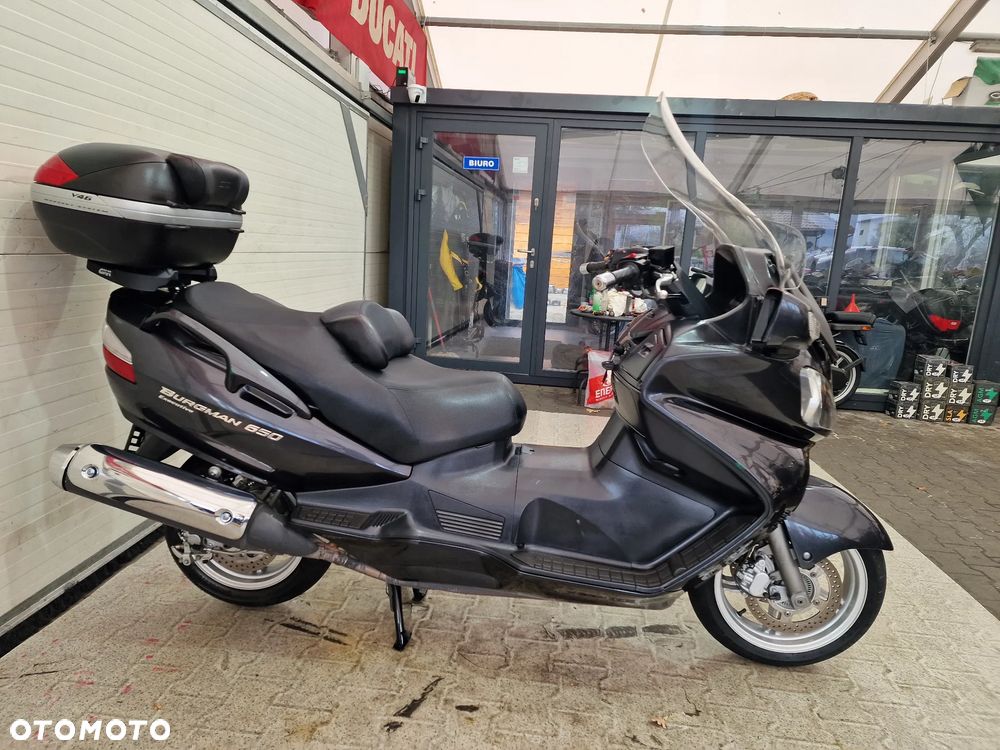 Suzuki Burgman - 8