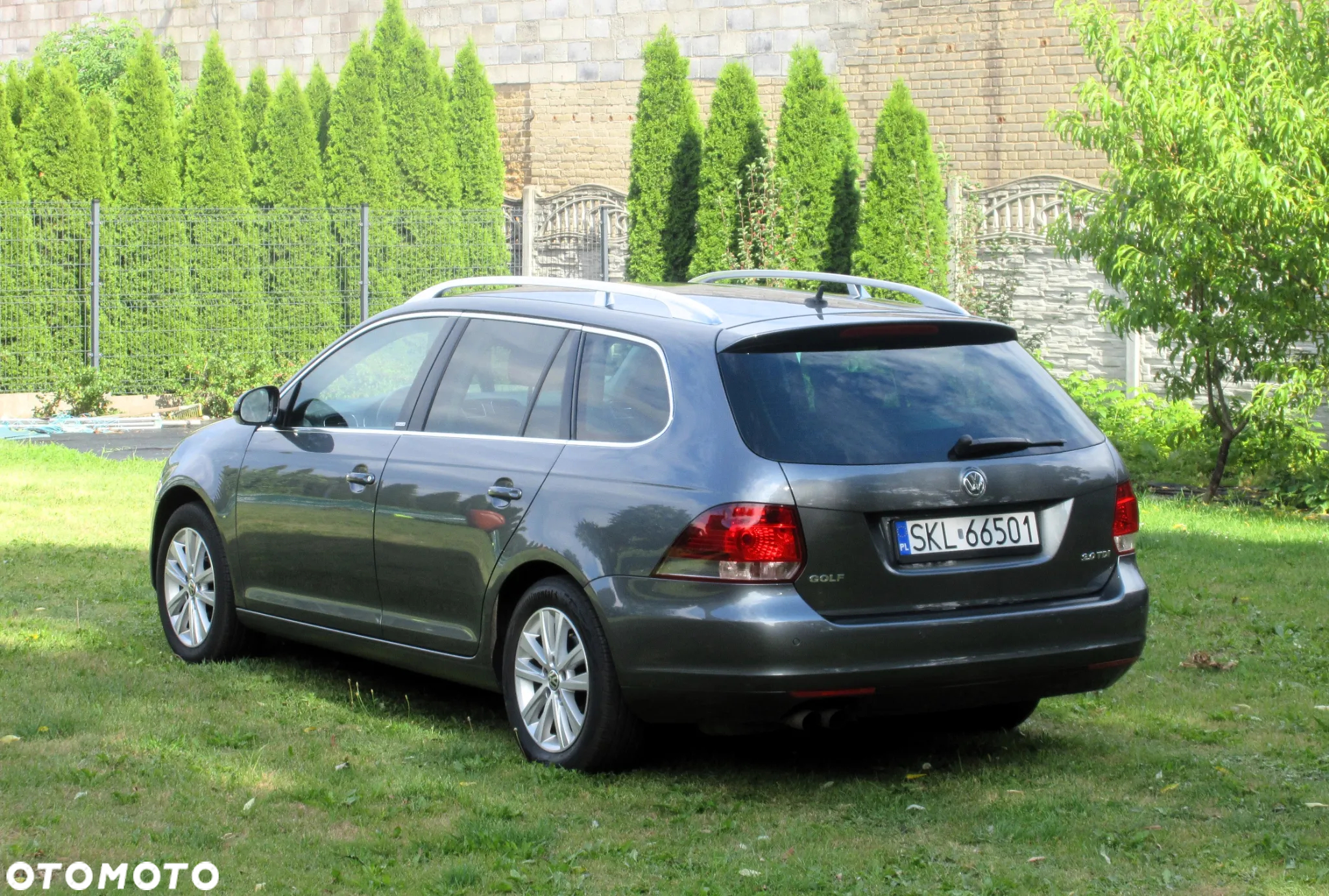 Volkswagen Golf 2.0 TDI DPF BlueMotion Technology DSG Style - 9
