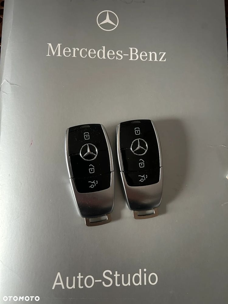 Mercedes-Benz Klasa E - 13