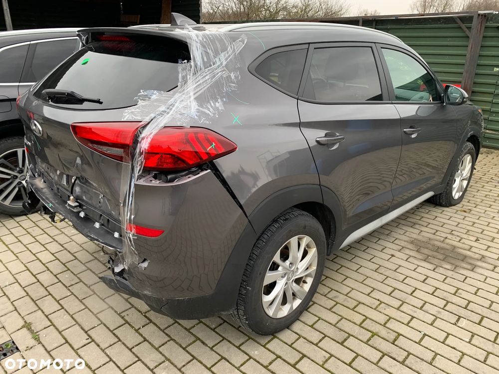 Hyundai Tucson - 6