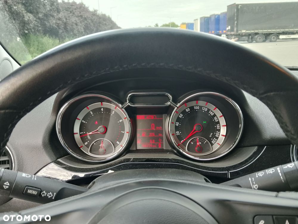 Opel Adam - 12