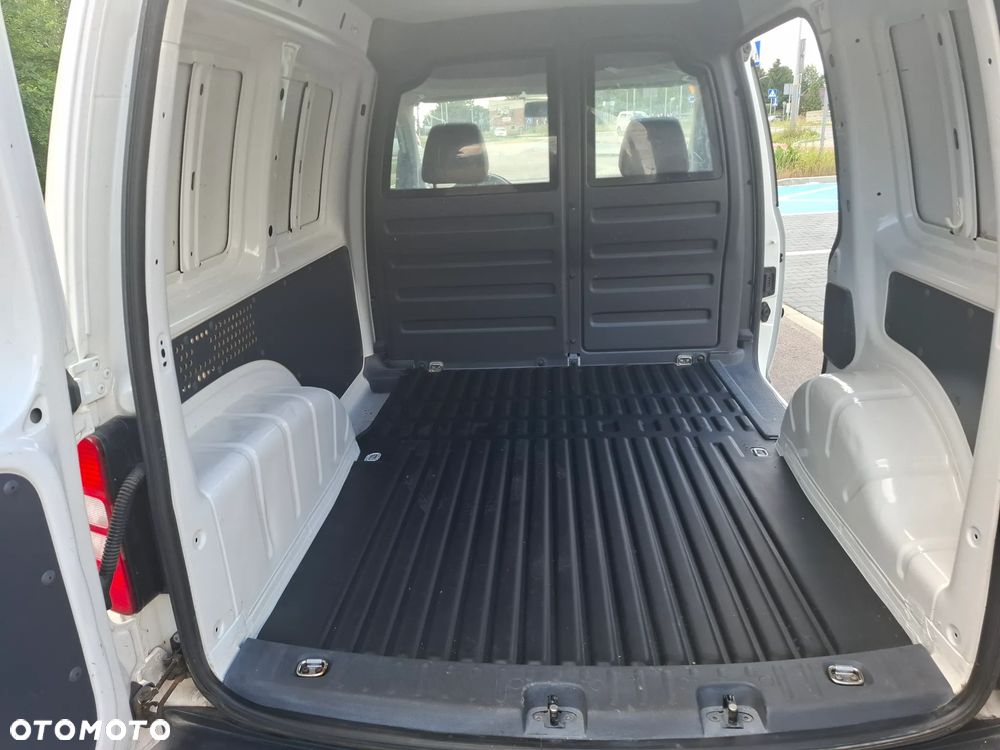 Volkswagen CADDY - 16