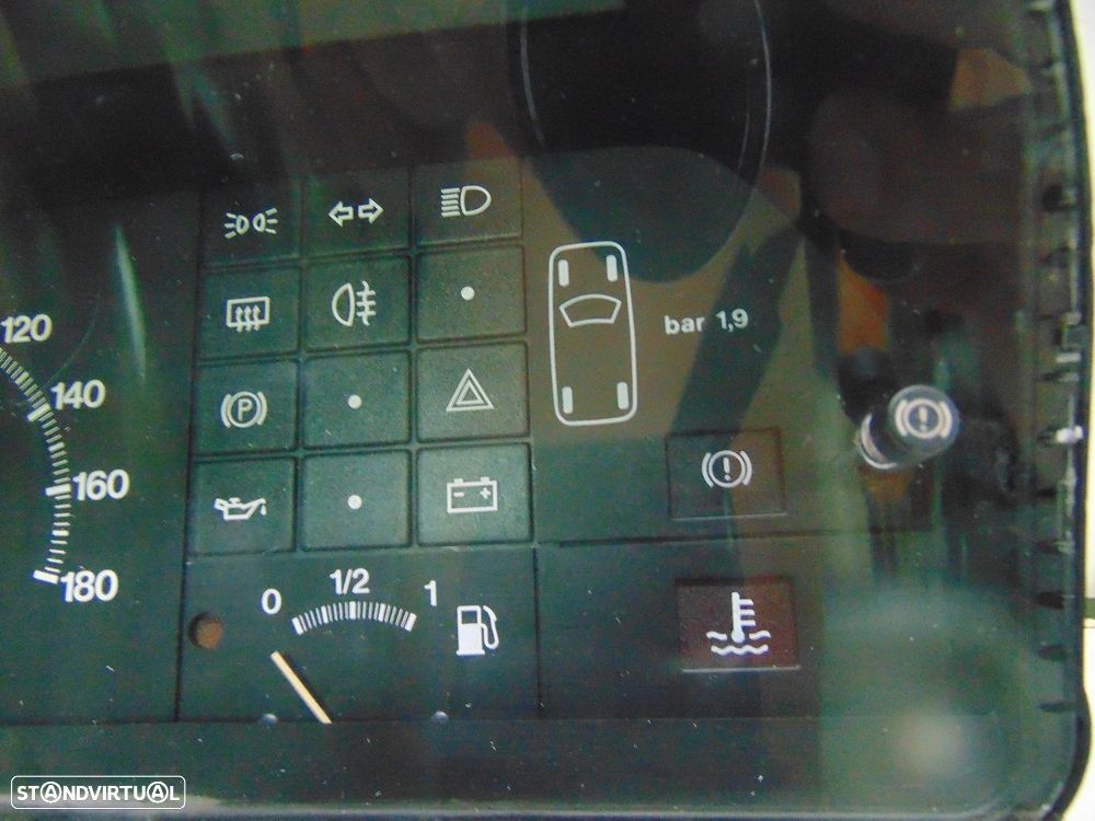 Fiat Uno conta kilómetros/Comandos luzes - 4