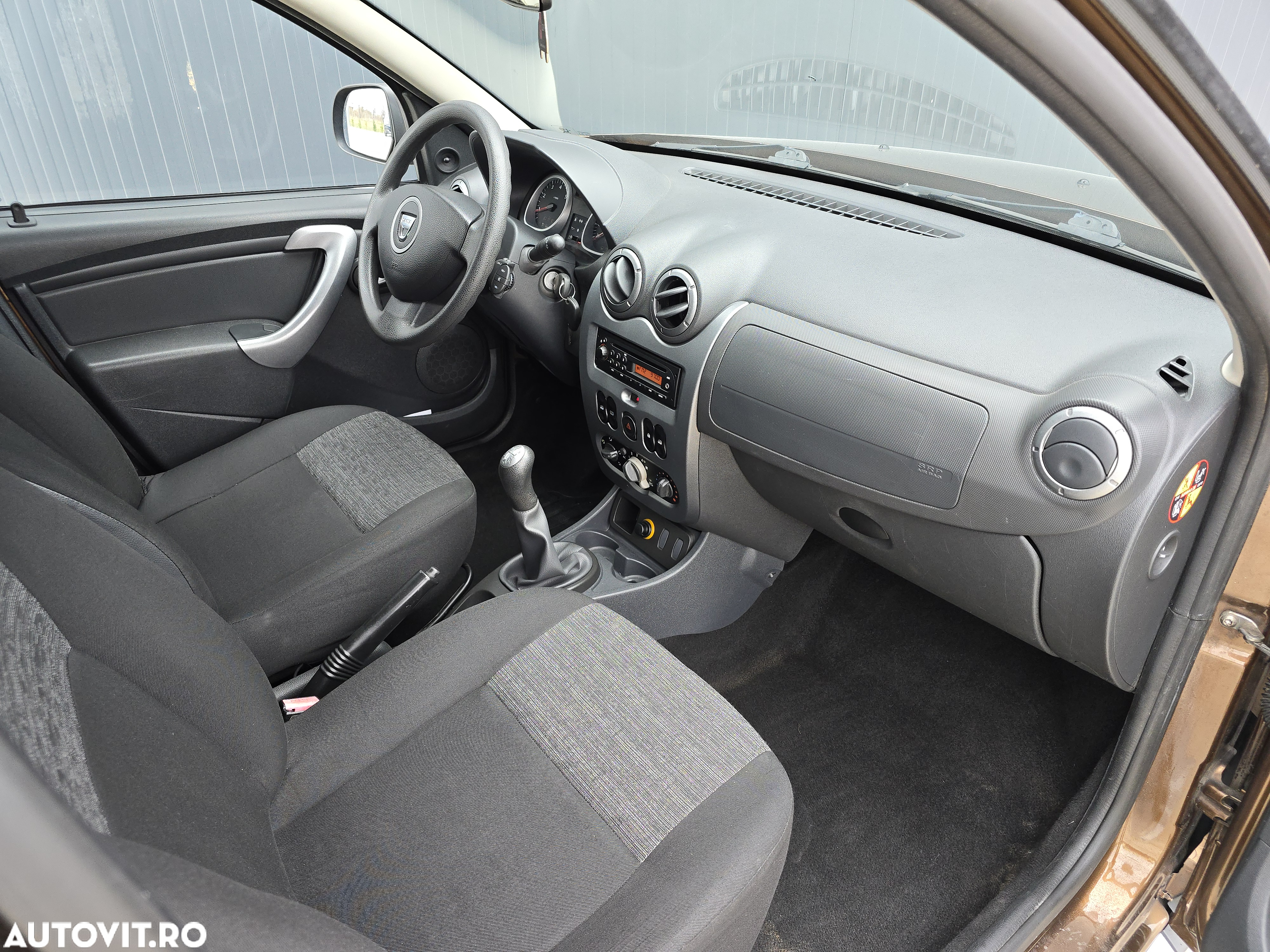 Dacia Duster 1.5 dCi 4x2 Ambiance - 6