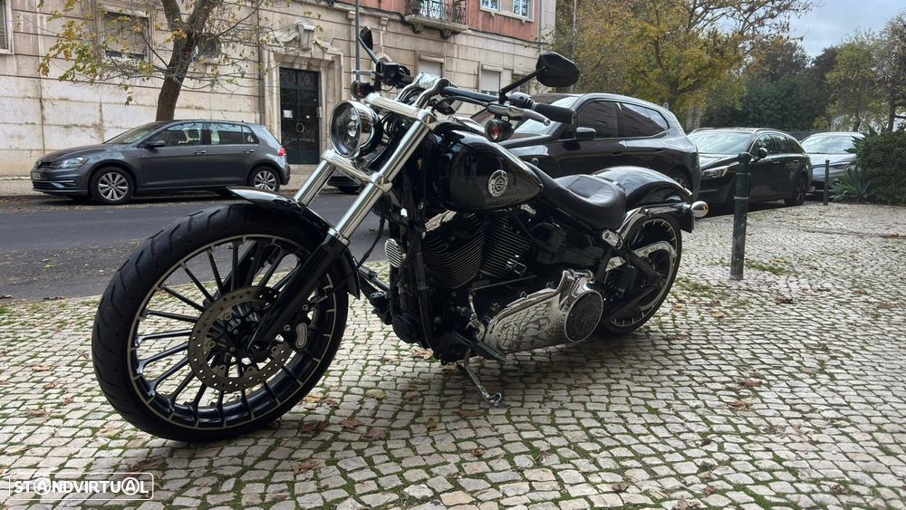 Harley-Davidson Breakout - 7