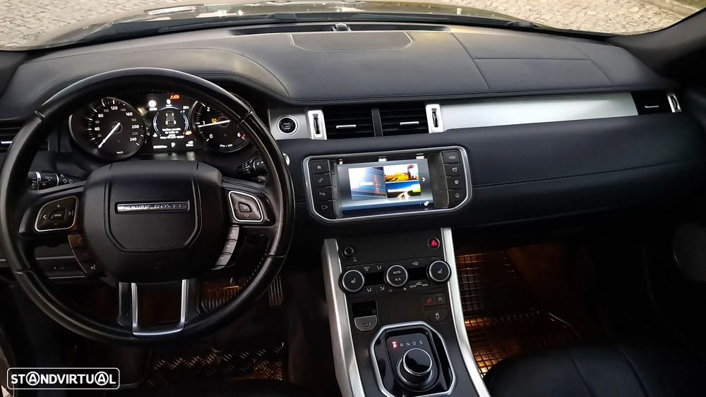 Land Rover Range Rover Evoque 2.0 D150 AWD R-Dynamic HSE Auto - 13