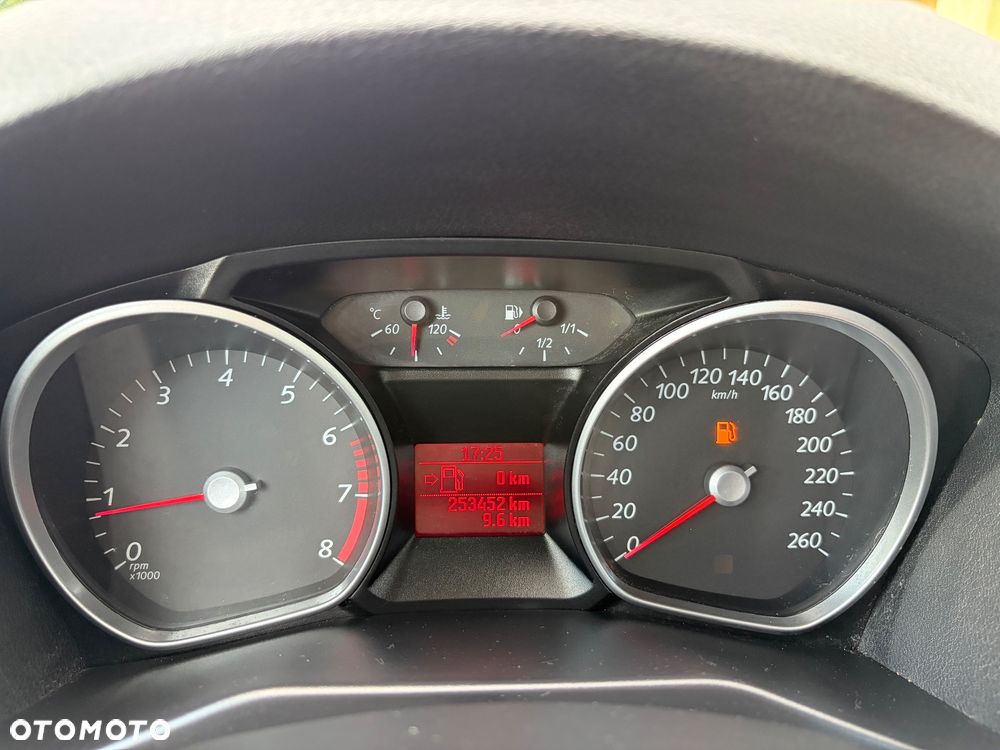 Ford Mondeo 2.0 Trend X100 / X - 28