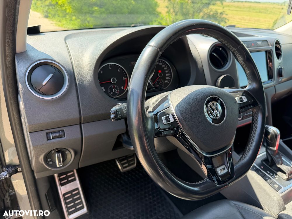 Volkswagen Amarok 2.0 BiDI 4x4 Cabina Dubla Highline Aut. - 11