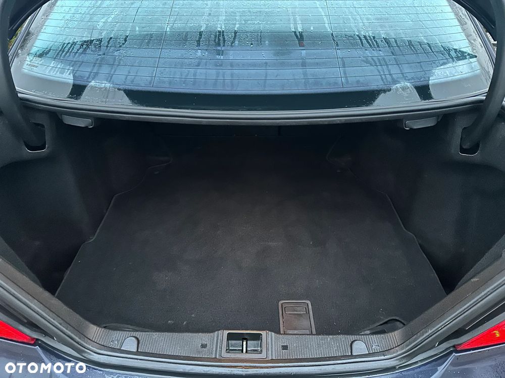 Mercedes-Benz Klasa C 180 T Kompressor Avantgarde - 15