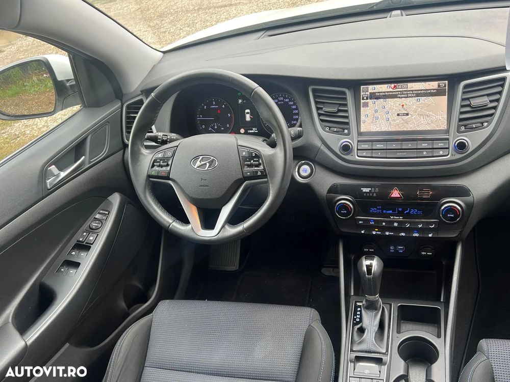 Hyundai Tucson - 8