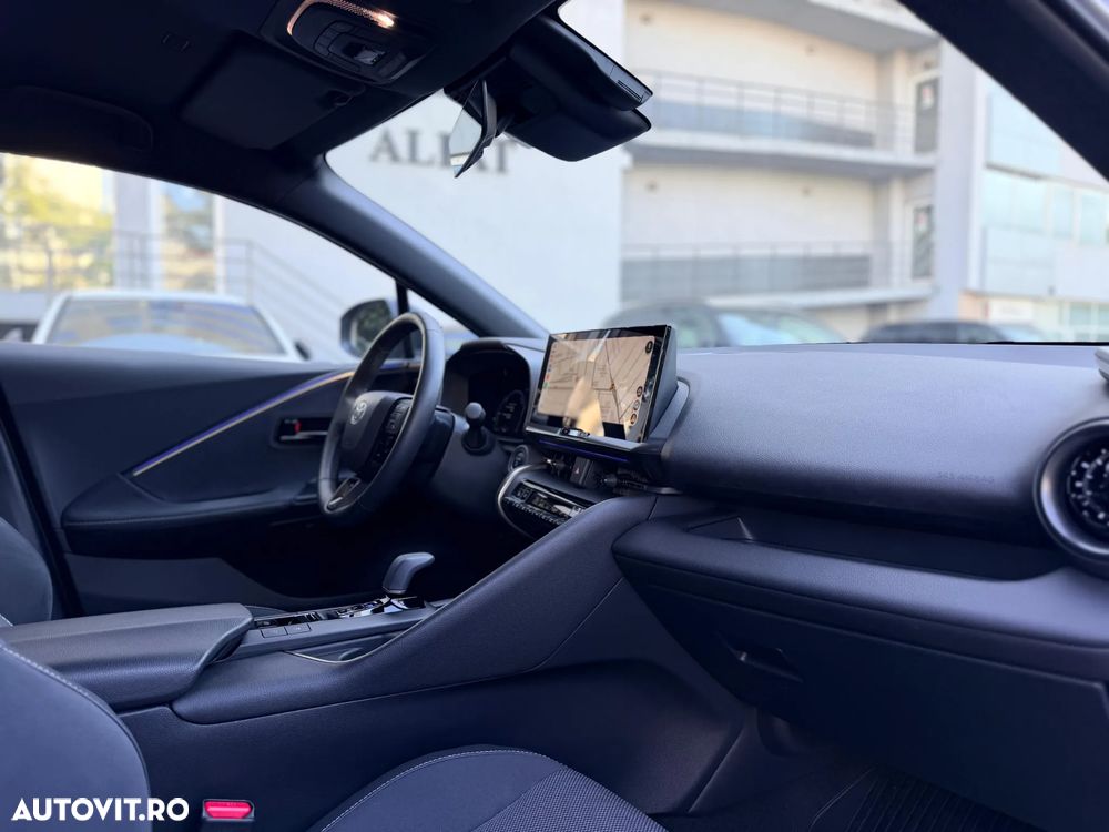 Toyota C-HR 2.0 HEV 197 CP 4x4 CVT Premiere Edition - 13