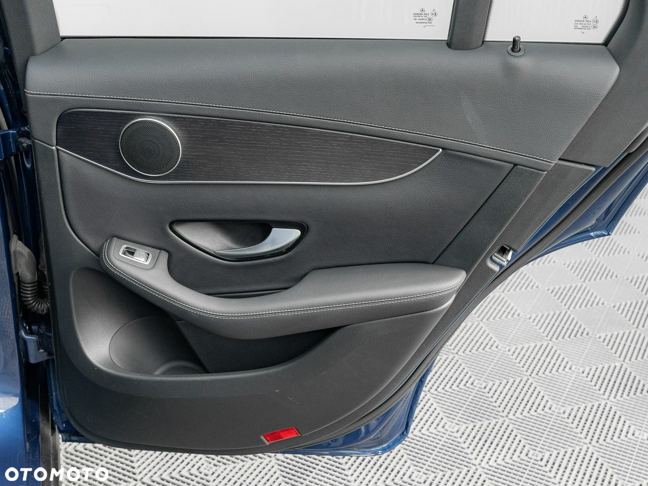 Mercedes-Benz GLC 200 d 4-Matic - 28