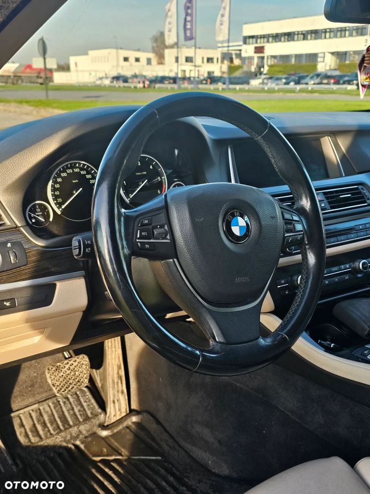 BMW Seria 5 520d - 11