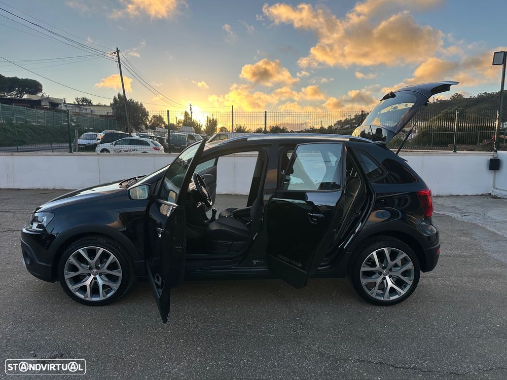 VW CrossPolo 1.2 TSi GPS - 34