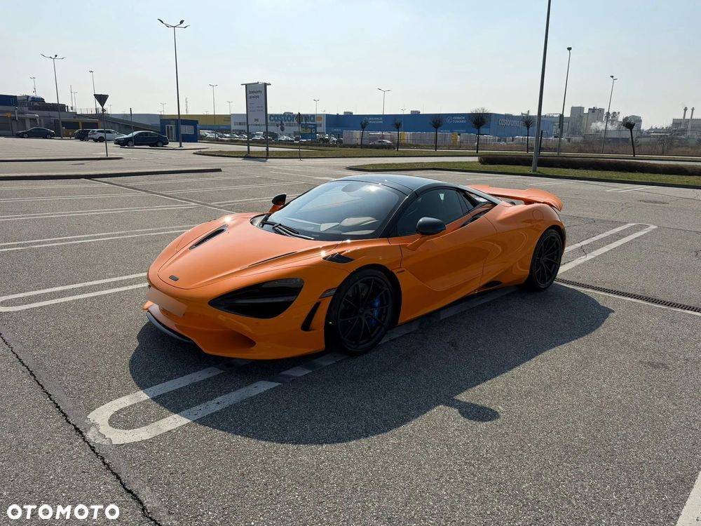 McLaren 750S - 1