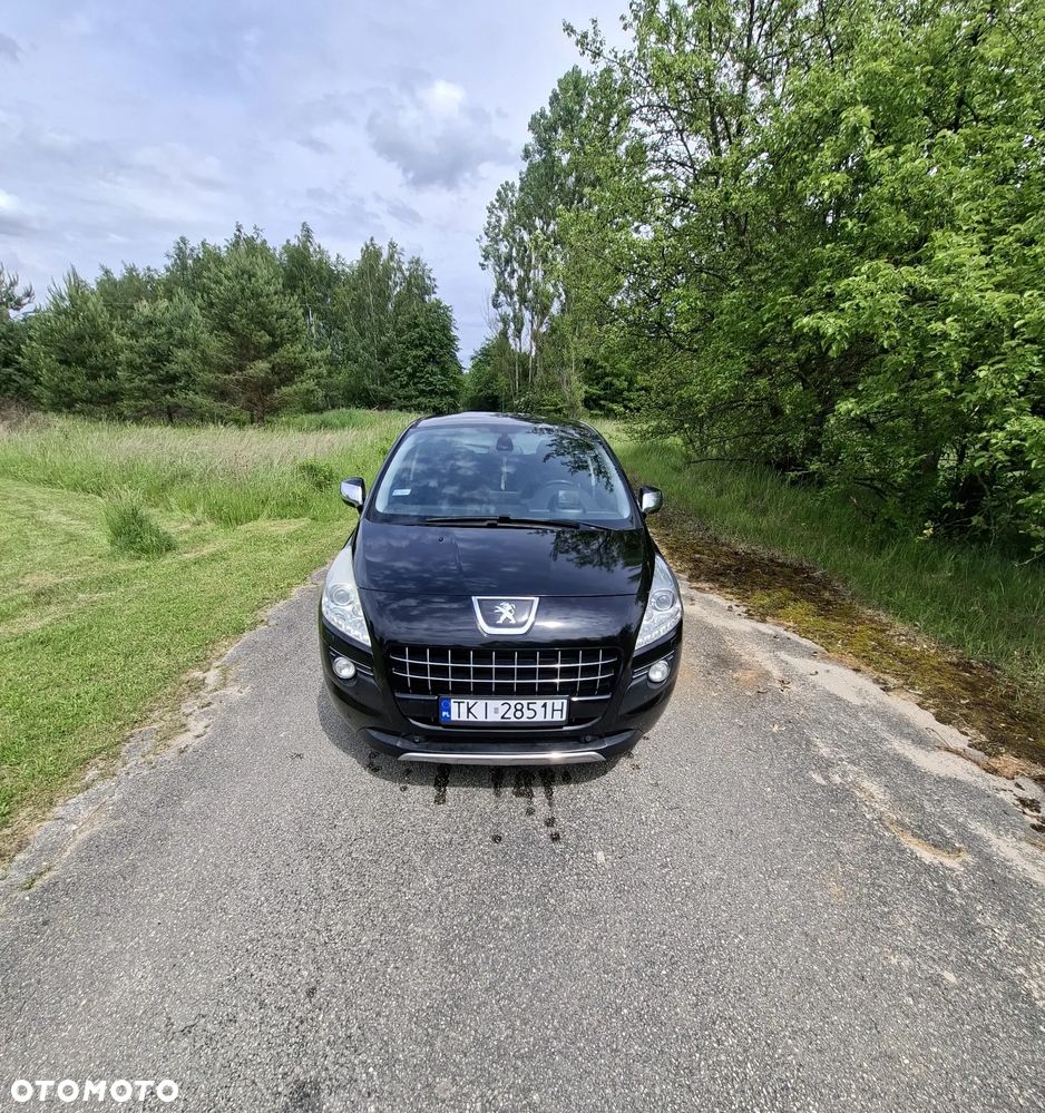Peugeot 3008 2.0 HDi HYbrid4 - 2