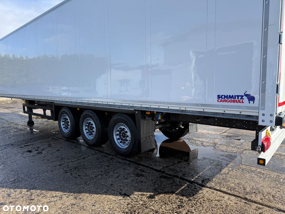 Schmitz Cargobull - 15