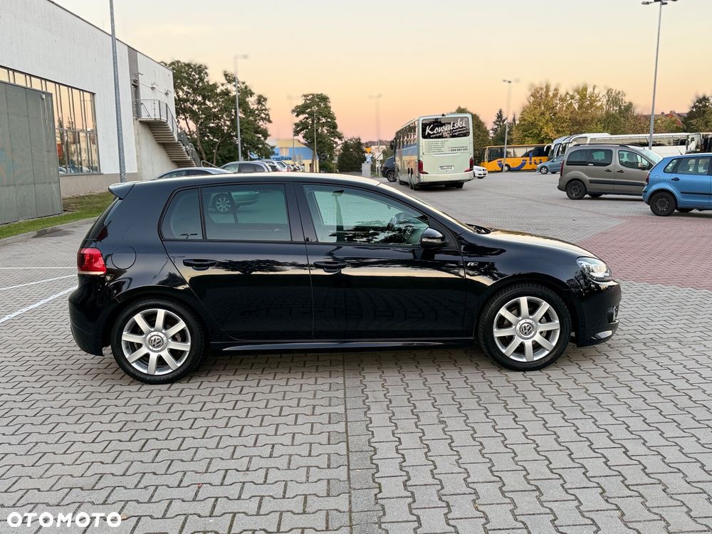Volkswagen Golf 2.0 TDI DPF GT Sport - 12