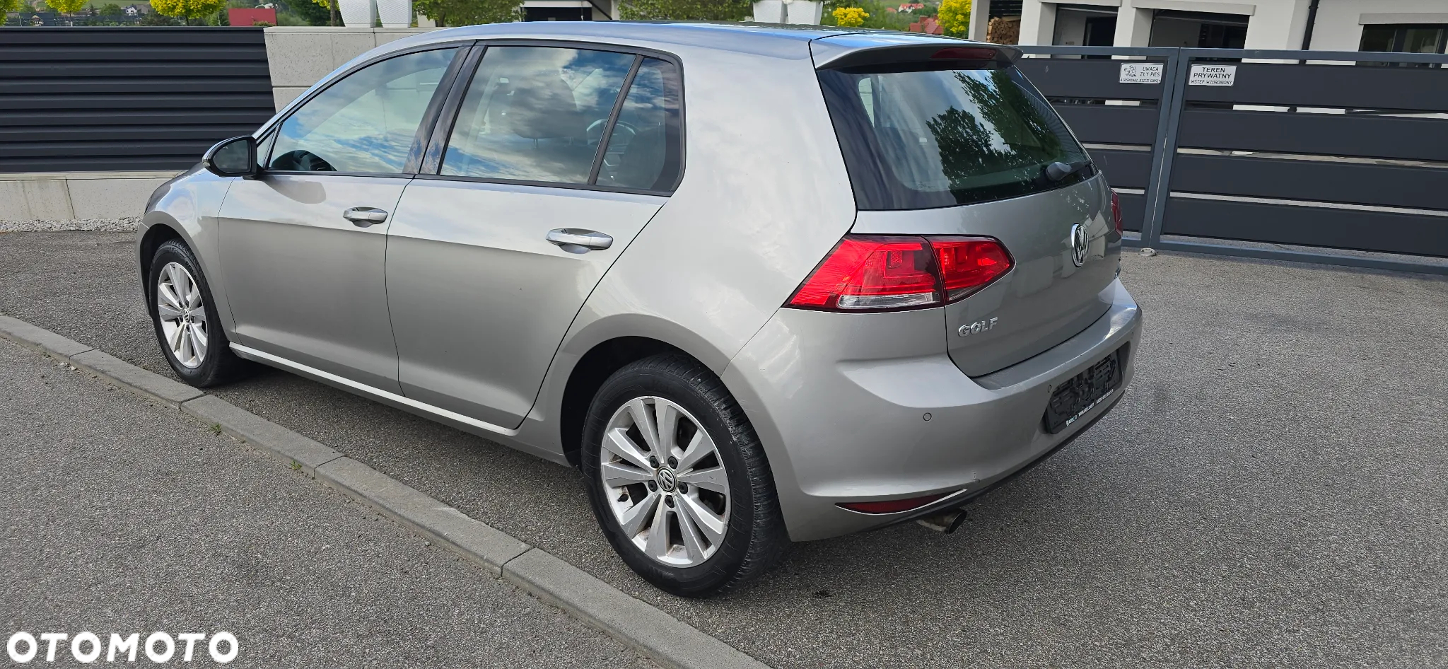 Volkswagen Golf 1.6 TDI BlueMotion Technology Trendline - 11