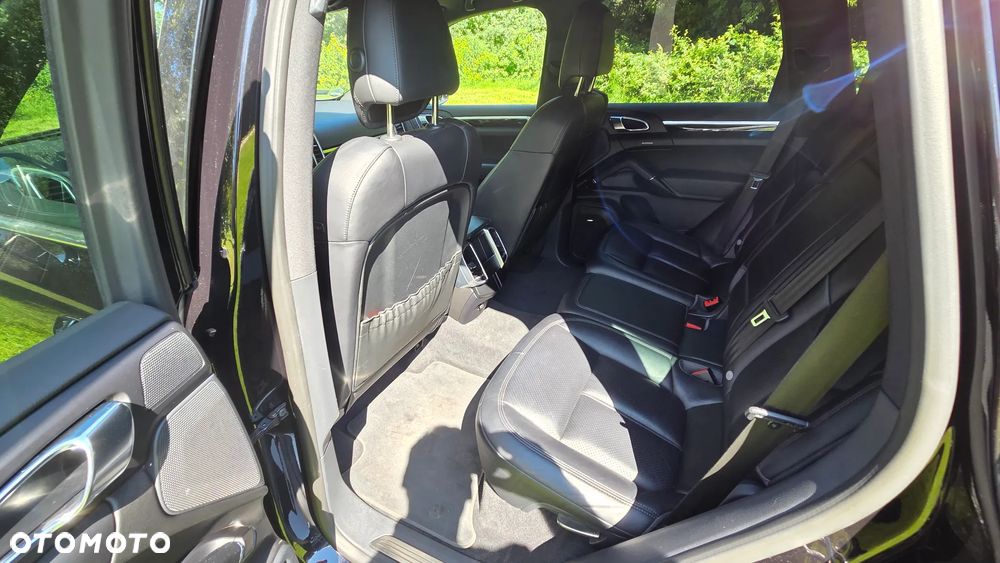 Porsche Cayenne S Diesel - 10