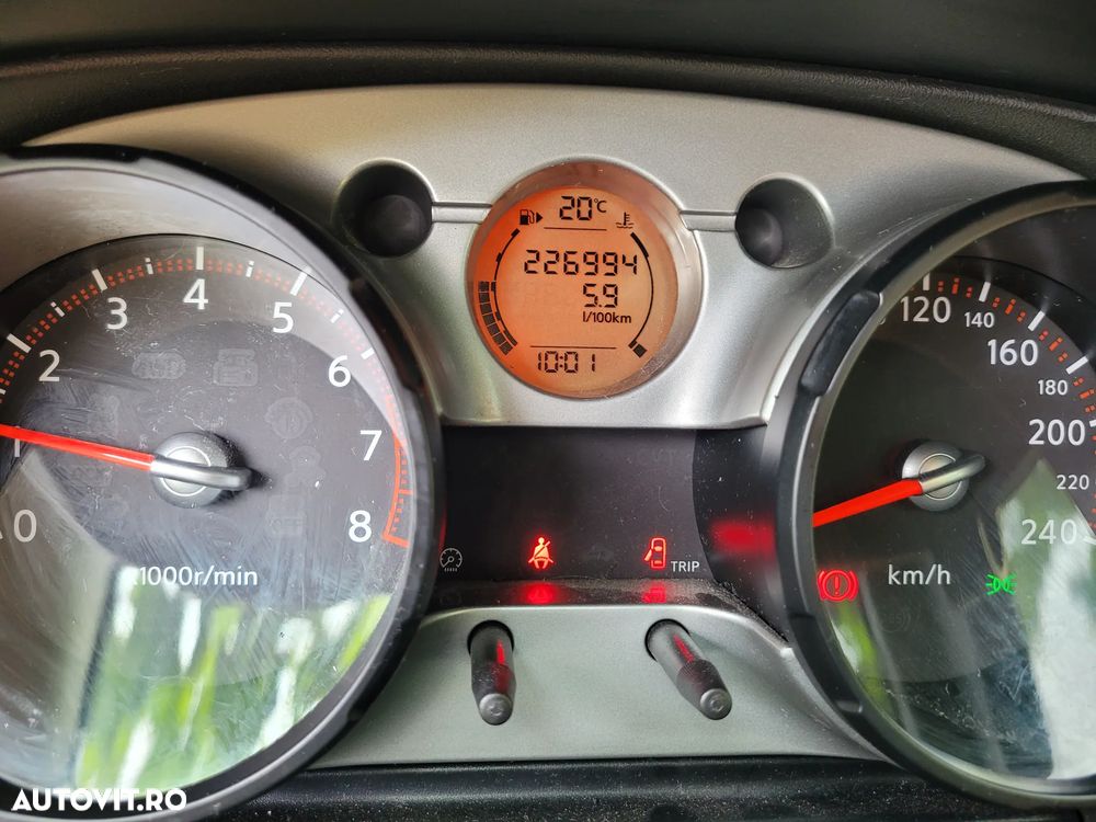 Nissan Qashqai 1.6 Tekna - 12