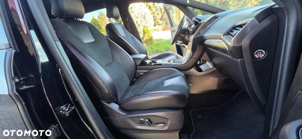 Ford S-Max 2.0 EcoBlue ST-Line - 37