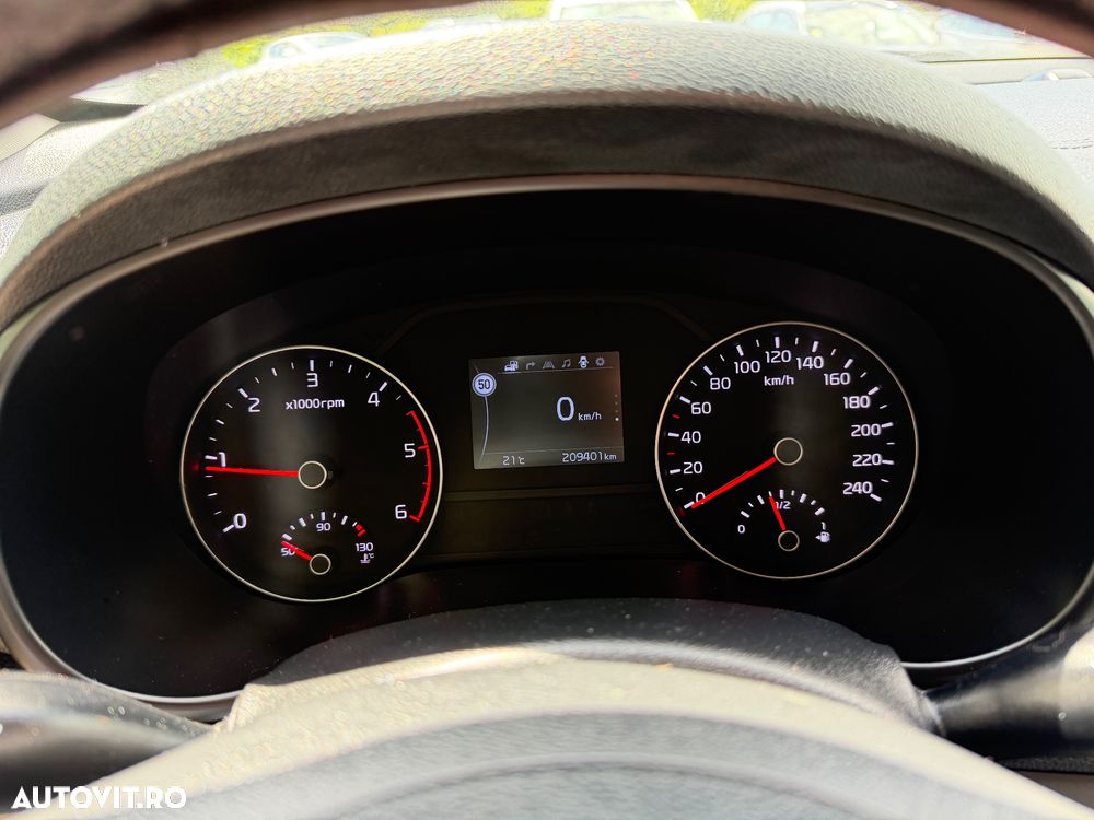 Kia Sportage 1.7 CRDI 2WD Vision - 28