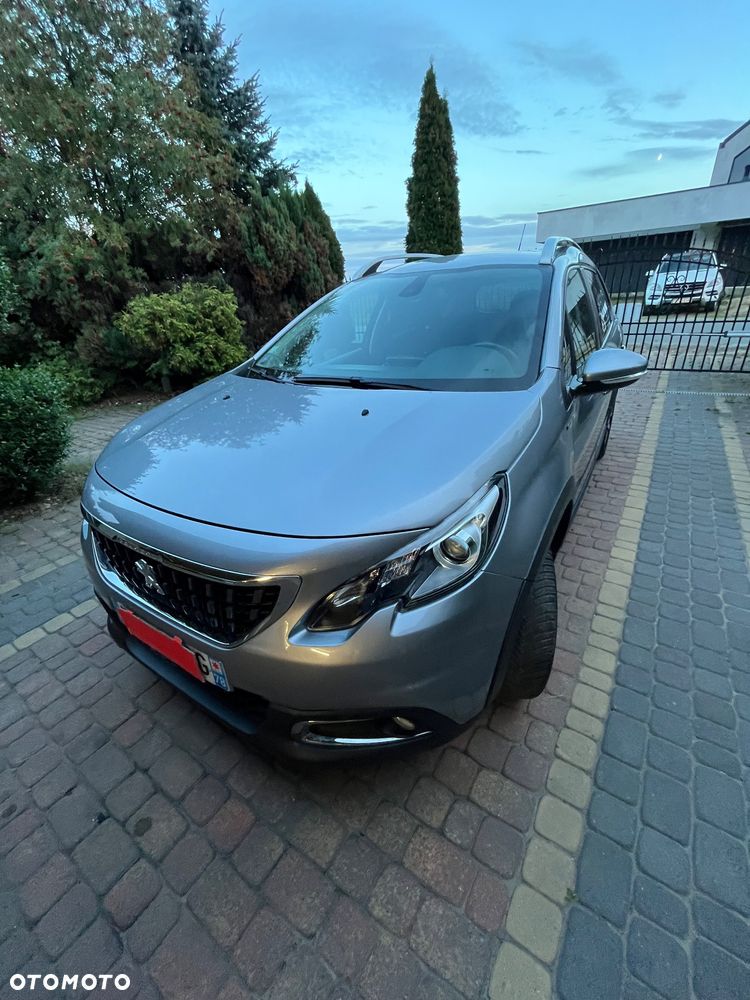 Peugeot 2008 - 6