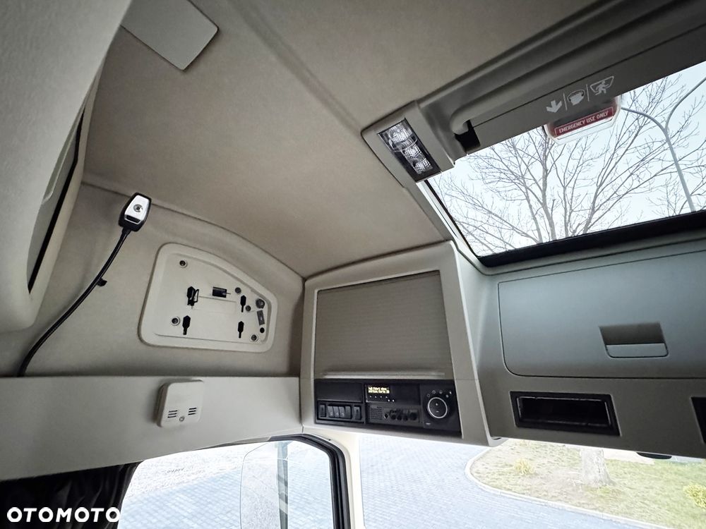 Volvo FH 500 / ACC /  KLIMA POSTOJOWA /RETARDER / NAVIGACJA / Z NIEMIEC - 37
