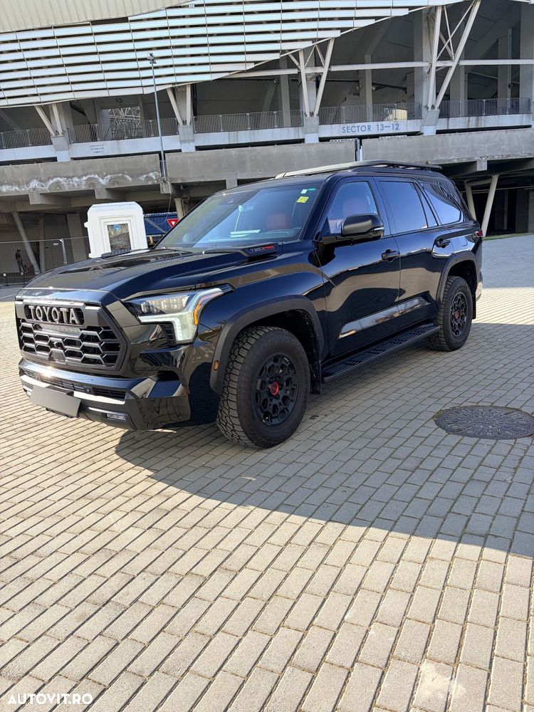 Toyota Sequoia - 18
