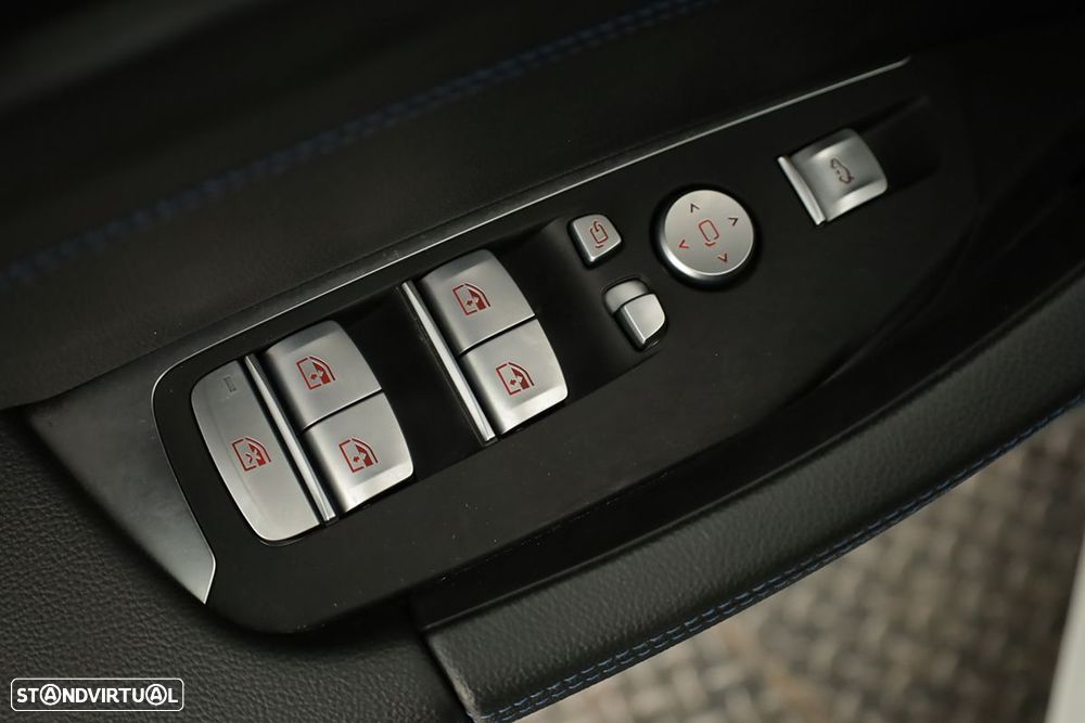 BMW iX3 M Sport Inspiring - 19