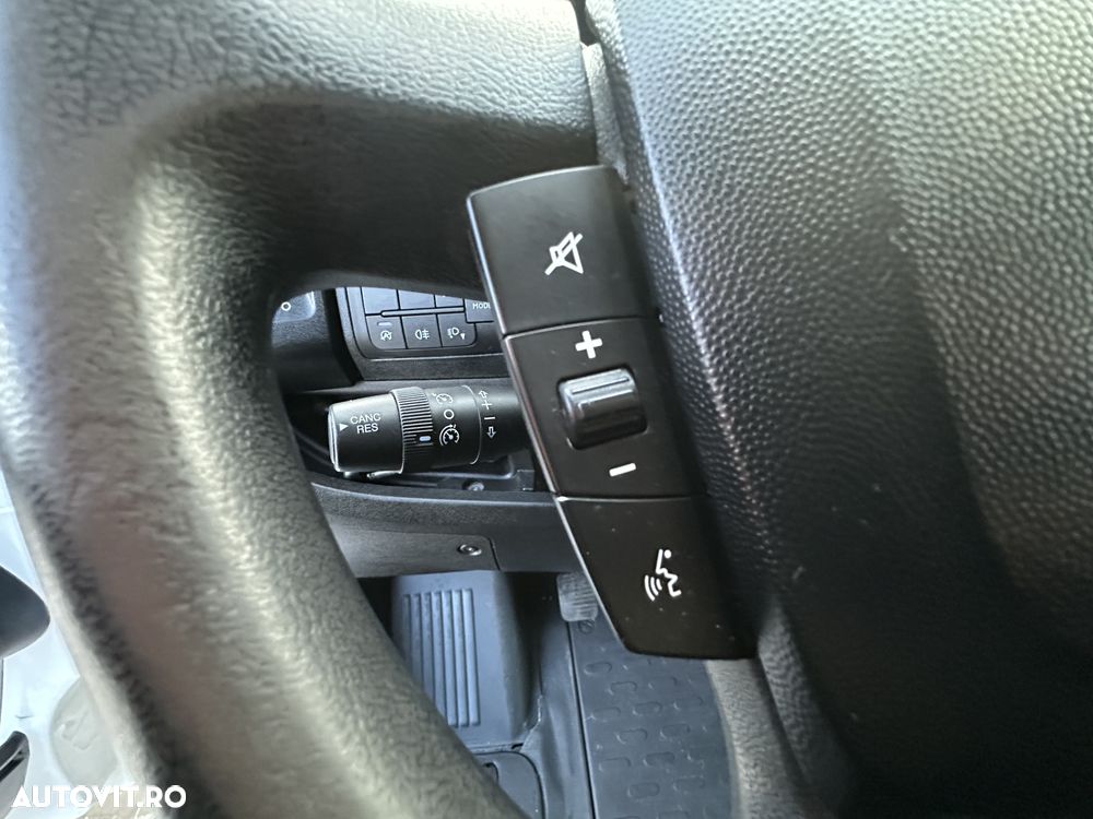 Peugeot Boxer 2.0 BlueHDi L2H2 - 18