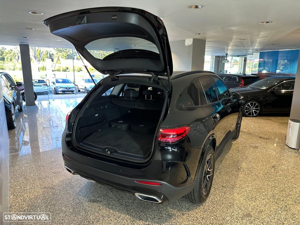 Mercedes-Benz GLC 300 - 38