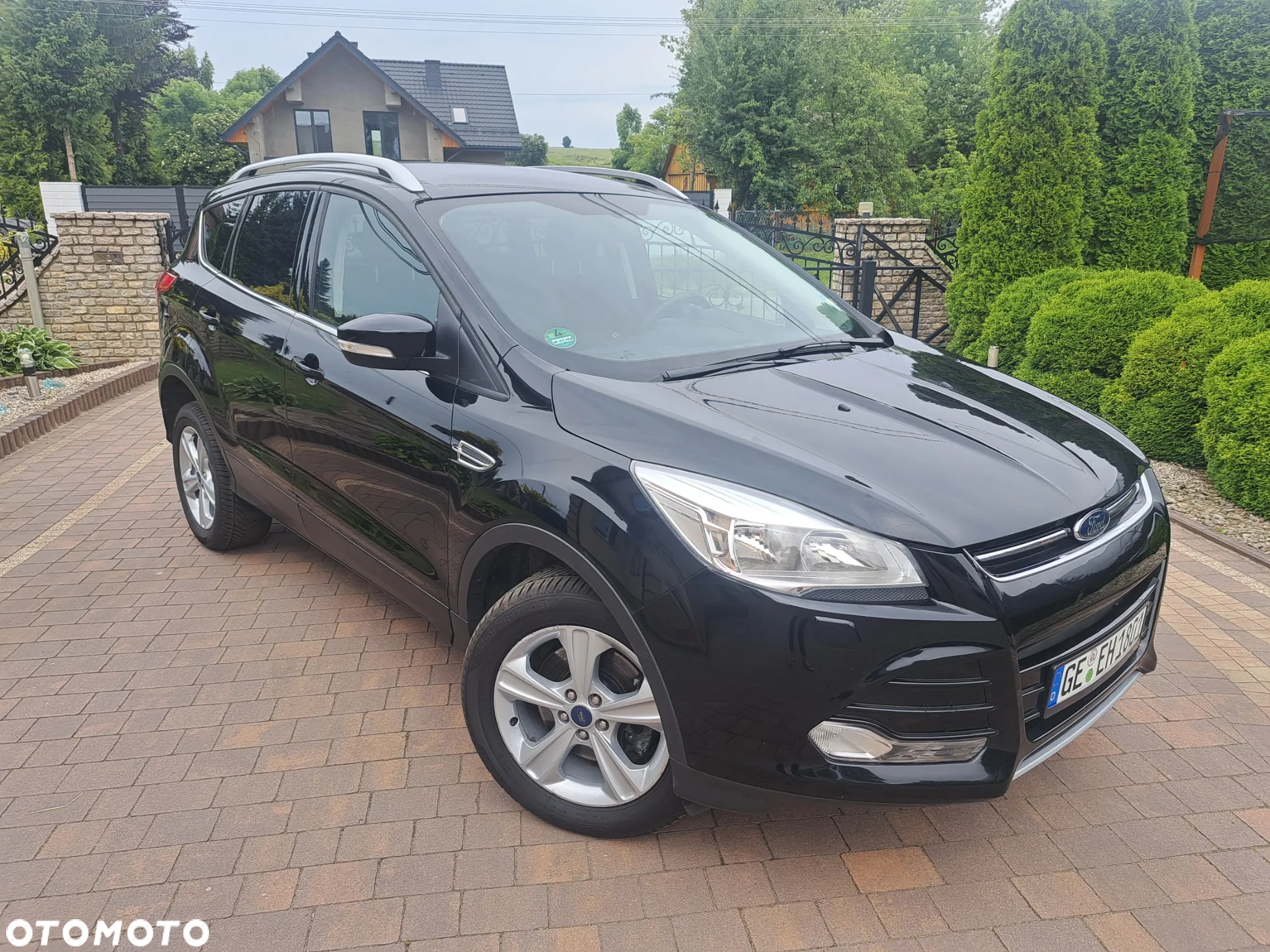 Ford Kuga 2.0 TDCi 4x4 Titanium - 2